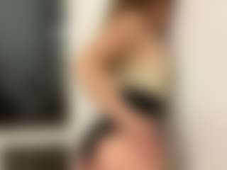 LeonorLangsam's Live Sex Cam Show
