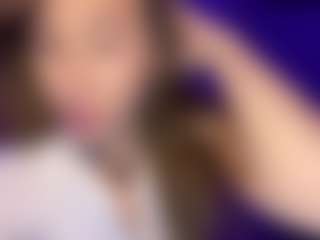 LeonorLangsam's Live Sex Cam Show