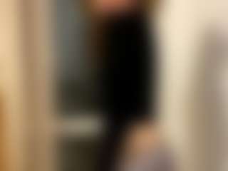 LeonorLangsam's Live Sex Cam Show