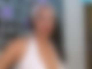 Live cam show with CanelaPasionlush - Irish on CamSextacy