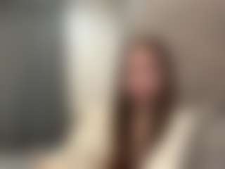 Live cam show with Milana - Striptease Teen (18+) on CamwithHer