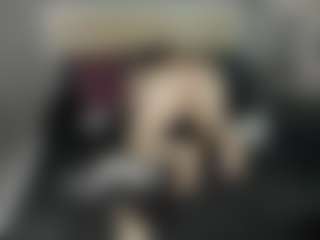 Live cam show with Lizi-Emberly - New Young Adult on camwithhim.com