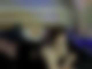 Live cam show with Lizi-Emberly - New Young Adult on Camiplay Live