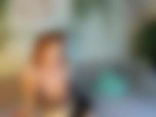 Live cam show with Lizi-Emberly - New Teen (18+) on Camming Site