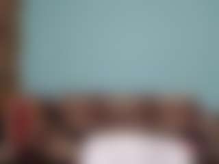 Live cam show with MagaretConliffe - Brown Hair Petite on CamClone