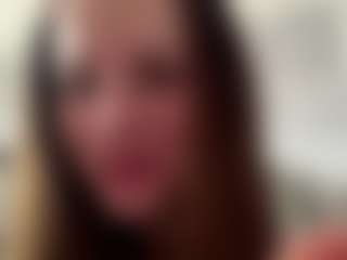 Live cam show with MagaretConliffe - Cute on madthumbs