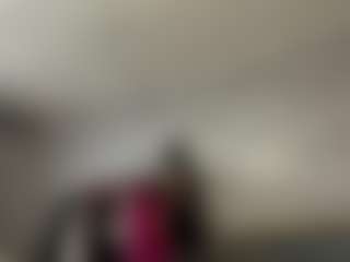 Live cam show with MagaretConliffe - Athletic Asshole on Camsoda