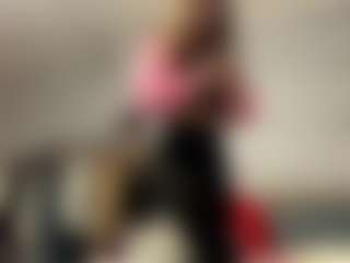 Live cam show with MagaretConliffe - Big Tits on intimatelivegirls.com