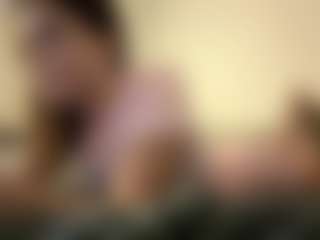 PeachyVibesss's Live Sex Cam Show