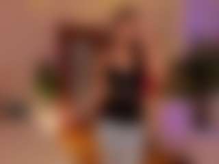 AnhCicerchia's Live Sex Cam Show
