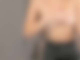 SharonBoaz's Live Sex Cam Show