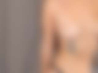 Live cam show with SharonBoaz - Tease Toys on Camsoda