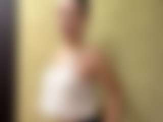 SynthiaBlanch's Live Sex Cam Show