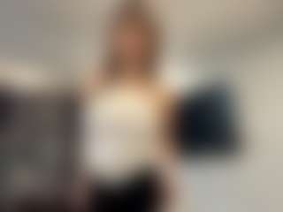 Live cam show with SynthiaBlanch - Teen (18+) on Camming Site