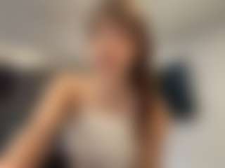 SynthiaBlanch's Live Sex Cam Show