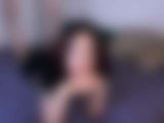 Live cam show with WenVeillette - New Brown Eyes on Camsoda