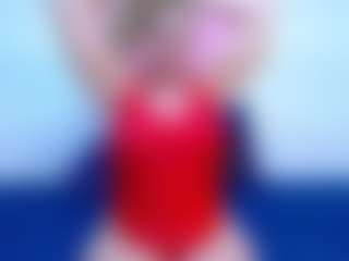 Live cam show with Rosee-Sweet - Blonde Hair Curvy on sexylive.show