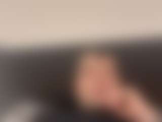 wakiwaki82's Live Sex Cam Show