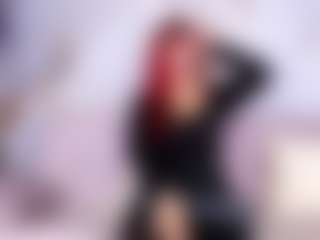 EmilyBonnet's Live Sex Cam Show