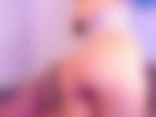 EmilyBonnet's Live Sex Cam Show