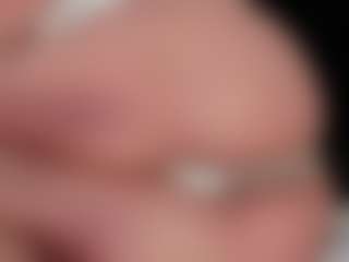 Live cam show with sofiavelvet1 - Machine on WildCum