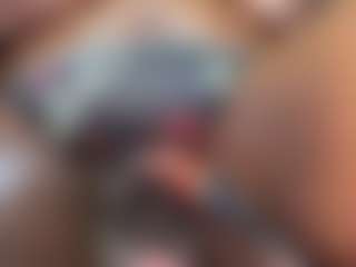 calisquirts's Live Sex Cam Show