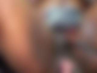 calisquirts's Live Sex Cam Show