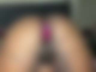 calisquirts's Live Sex Cam Show