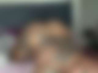 calisquirts's Live Sex Cam Show