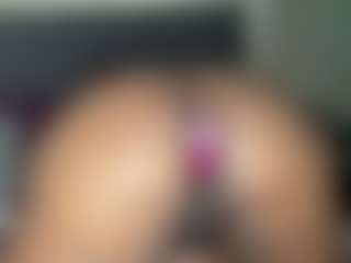 calisquirts's Live Sex Cam Show
