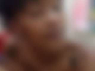 Live cam show with ChocolateBerryxoxo - Athletic MILF on Camsoda
