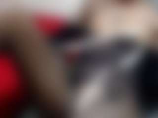 ChocolateBerryxoxo's Live Sex Cam Show