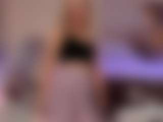 Live cam show with Evange1na - Blonde Hair Small Tits on TeamSkeetLive
