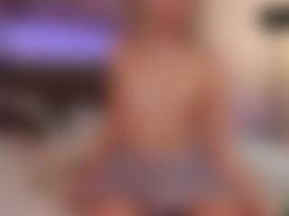 Evange1na's Live Sex Cam Show