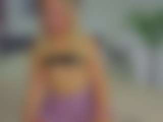 Live-Cam-Show mit Evange1na - Seduction auf Camsoda