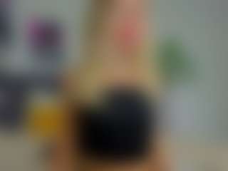 Evange1na's Live Sex Cam Show