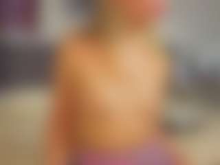 Evange1na's Live Sex Cam Show