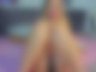 Live cam show with Evange1na - Sporty on Camsoda