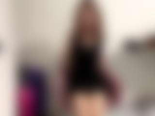 Kiki's Live Sex Cam Show
