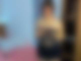 liyafire's Live Sex Cam Show