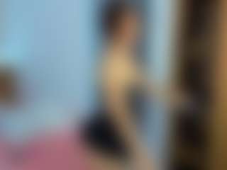 liyafire's Live Sex Cam Show