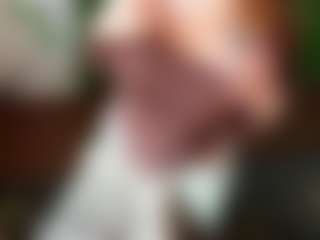 Live cam show with MitziMasino - Deepthroat on Camsoda