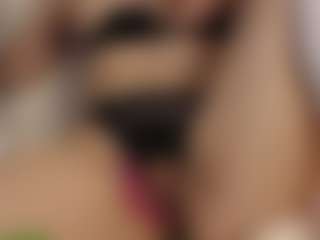 Nissanyxy's Live Sex Cam Show