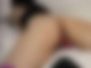 Nissanyxy's Live Sex Cam Show