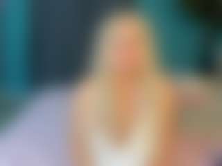 Live cam show with Tammy-Mills - New Shaved Pussy on Camsoda