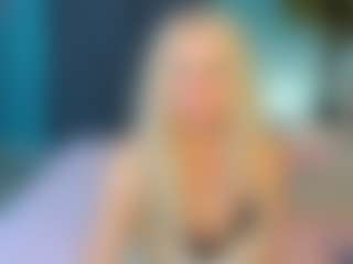 Live cam show with Tammy-Mills - Oil on live.xbliss.ai