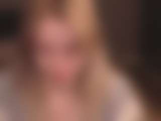 Live cam show with Vivienn-Rose - Erotic Dance on Milfs Live