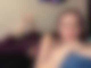 DeeannVrazel's Live Sex Cam Show