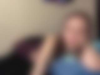 DeeannVrazel's Live Sex Cam Show