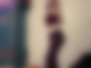 DeeannVrazel's Live Sex Cam Show